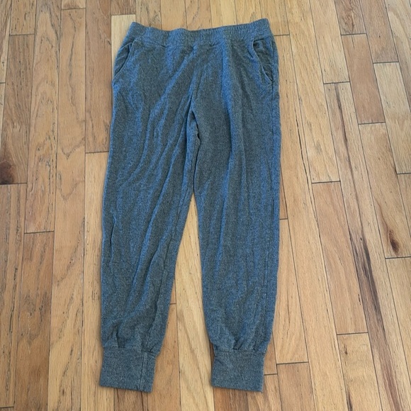 Sundry | Jogger | in gray | Size 4 | EUC - Picture 1 of 4